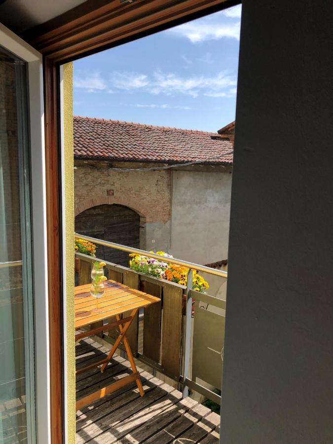 Appartamento Incantevole Con Parcheggio Privato Casteldidone ภายนอก รูปภาพ
