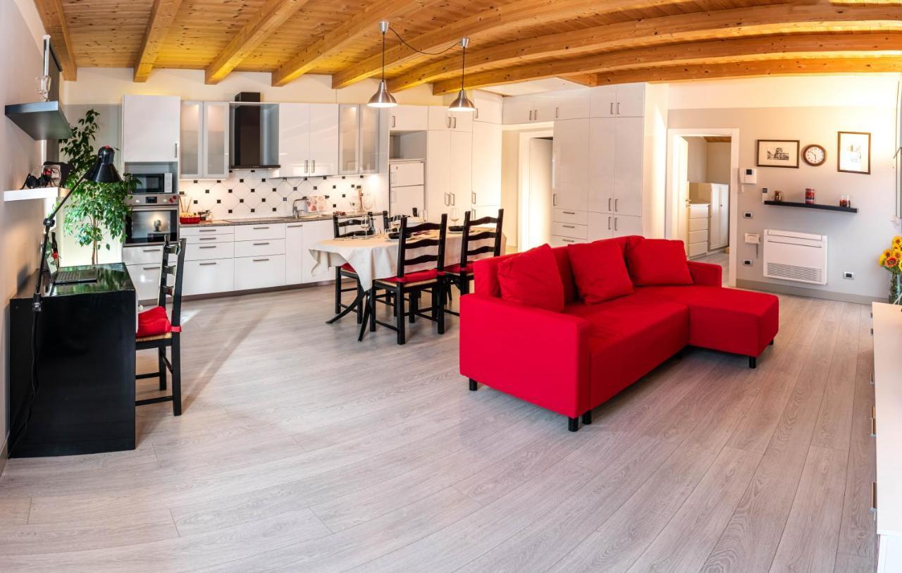 Appartamento Incantevole Con Parcheggio Privato Casteldidone ภายนอก รูปภาพ