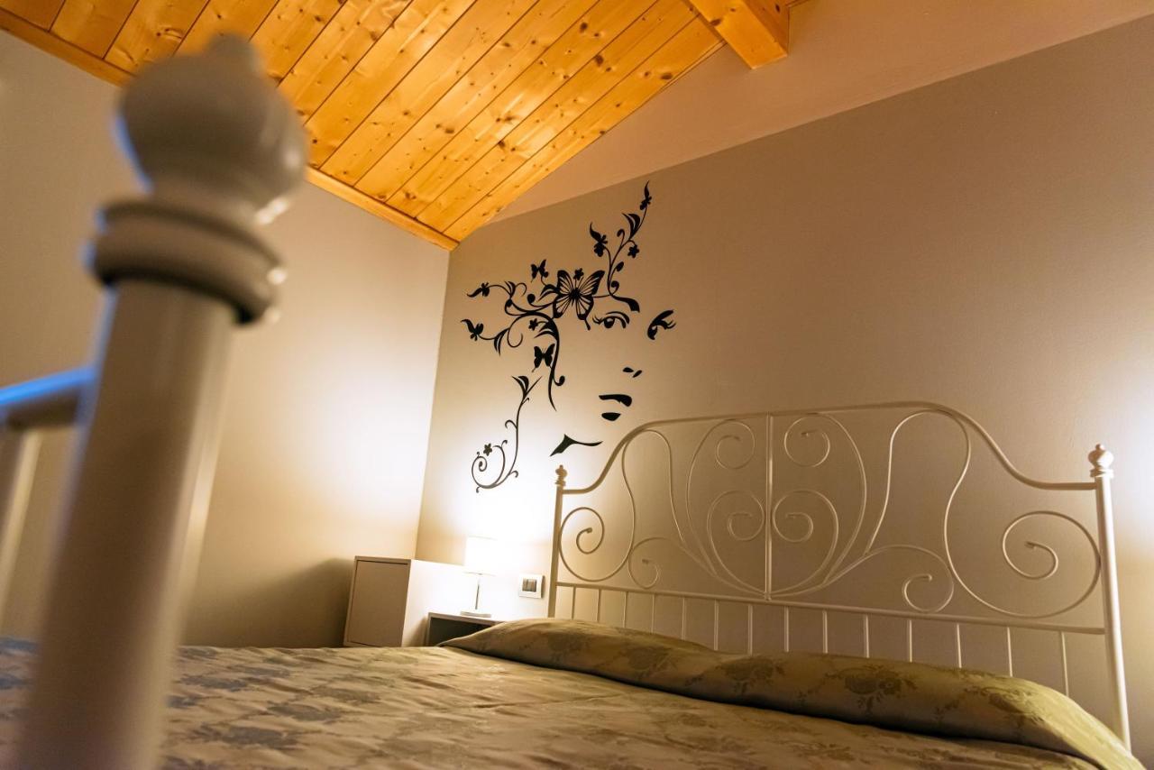 Appartamento Incantevole Con Parcheggio Privato Casteldidone ภายนอก รูปภาพ