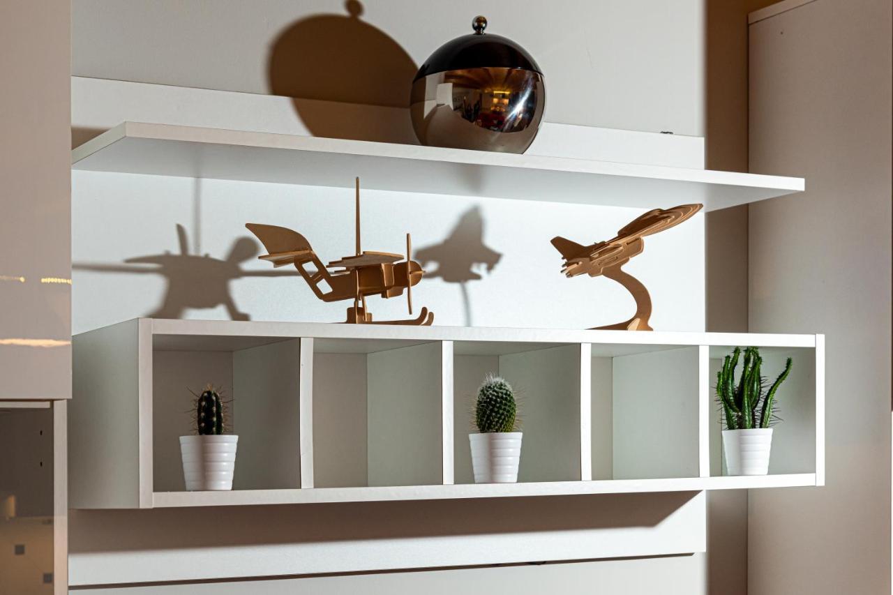 Appartamento Incantevole Con Parcheggio Privato Casteldidone ภายนอก รูปภาพ