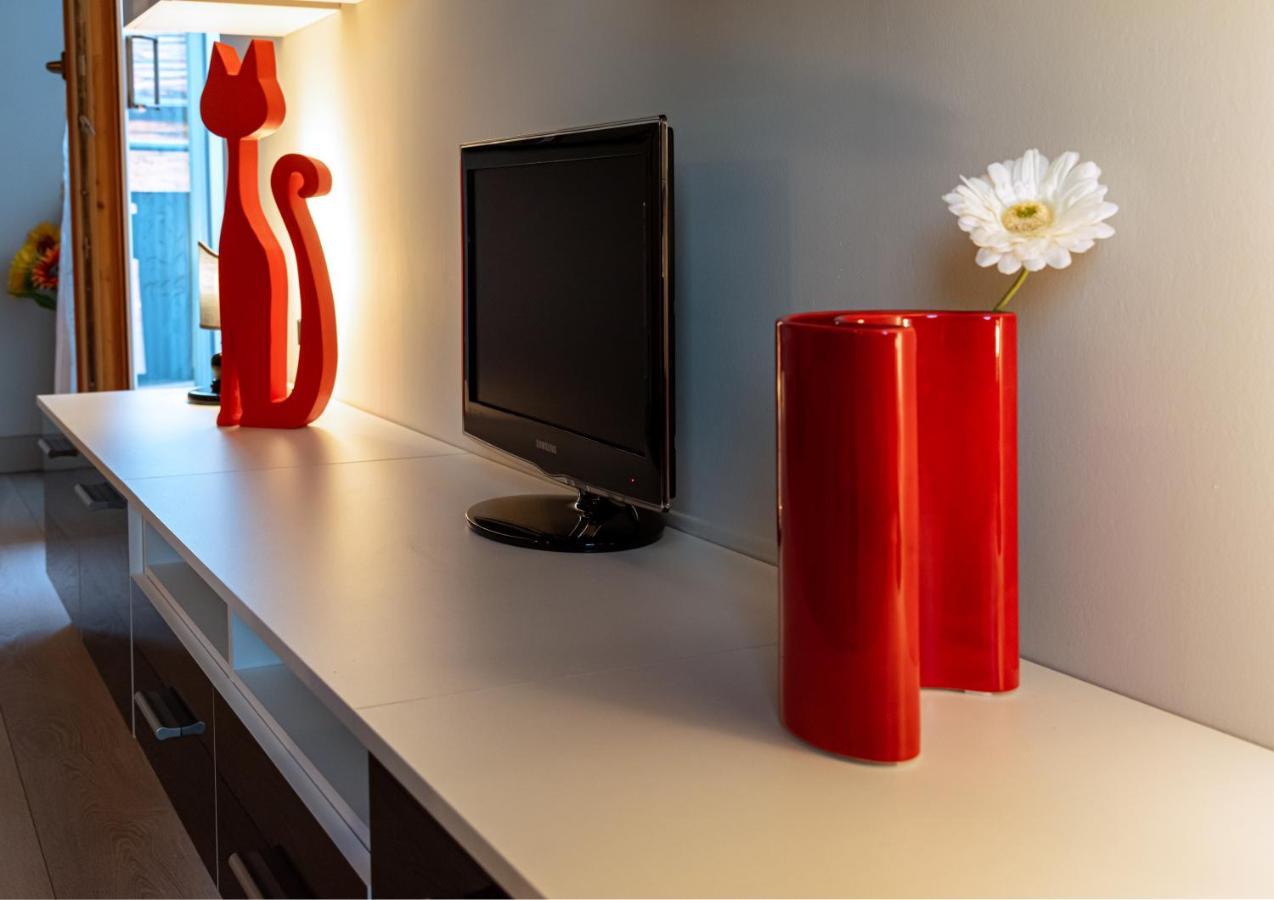 Appartamento Incantevole Con Parcheggio Privato Casteldidone ภายนอก รูปภาพ